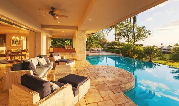 Realtors Near Me: Experienced Agents Ready to Help You Today