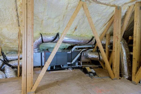 How Crawl Space Vapor Barriers Support a Drier Home Environment
